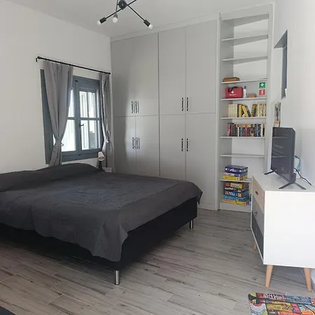 Just Another Semesterbostad