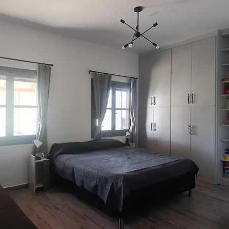 Just Another Semesterbostad *