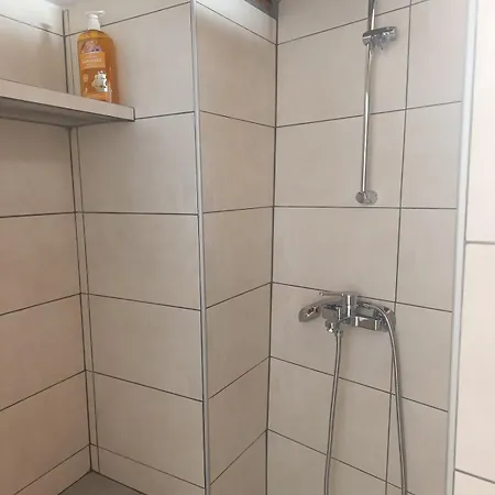 Semesterbostad Just Another *